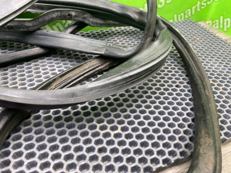 Уплотнитель двери, 1600 рублей, Калининград