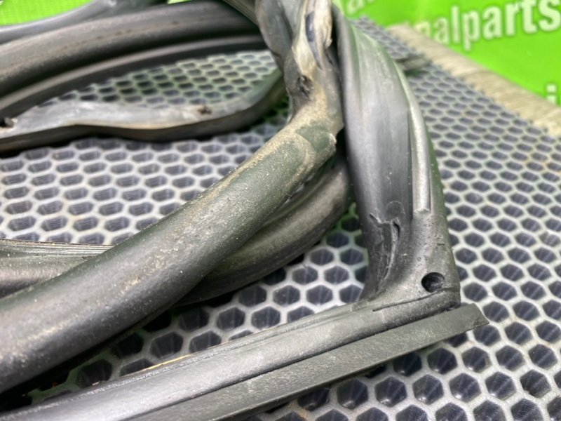 Уплотнитель двери, 1600 рублей, Калининград