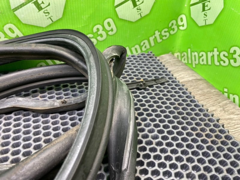 Уплотнитель двери, 1600 рублей, Калининград