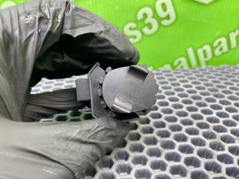 Кнопка кикдауна, 1000 рублей, Калининград