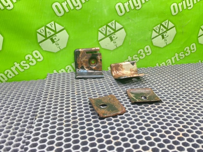 Кронштейн сиденья, 1600 рублей, Калининград