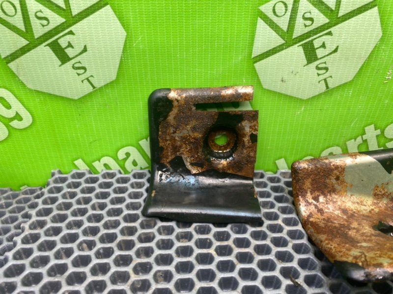 Кронштейн сиденья, 1600 рублей, Калининград