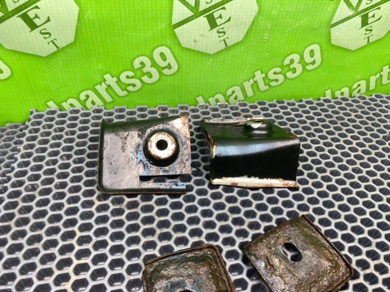 Кронштейн сиденья, 1600 рублей, Калининград