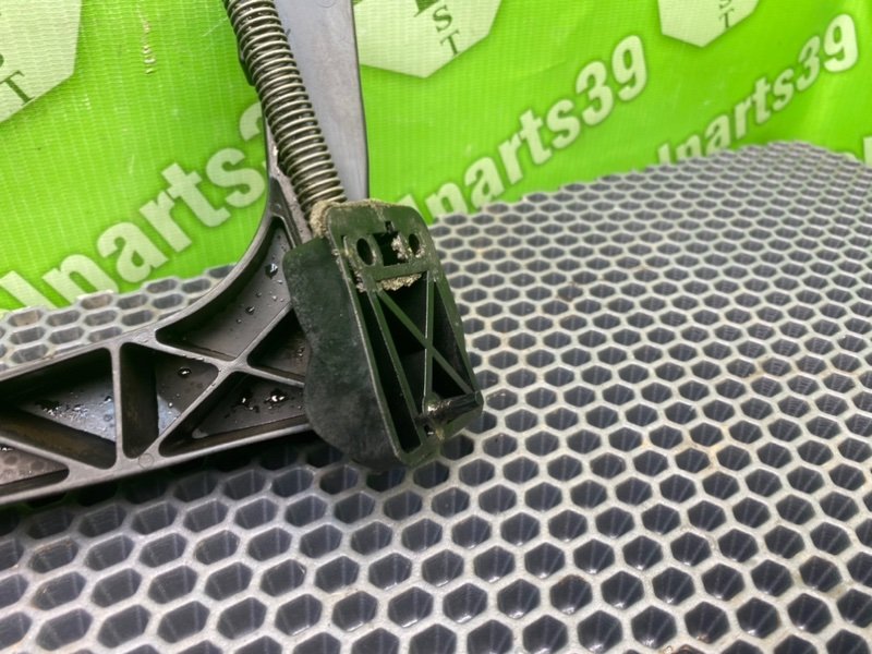 Механизм педали газа, 1000 рублей, Калининград