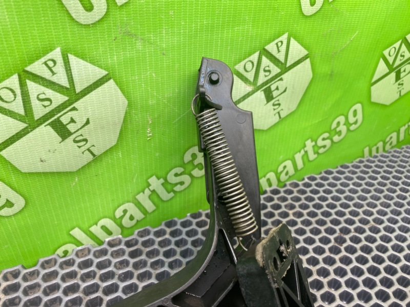 Механизм педали газа, 1000 рублей, Калининград