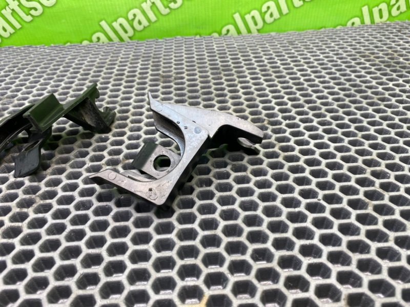 Кронштейны, 800 рублей, Калининград