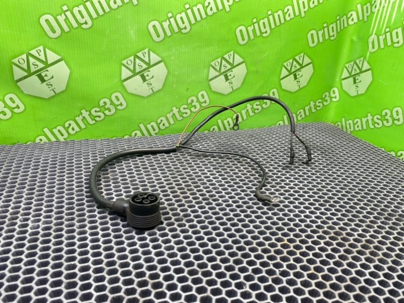 Провод коммутатора, 1000 рублей, Калининград