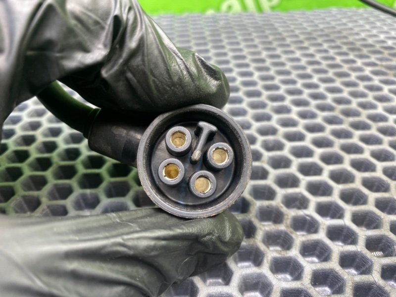 Провод коммутатора, 1000 рублей, Калининград