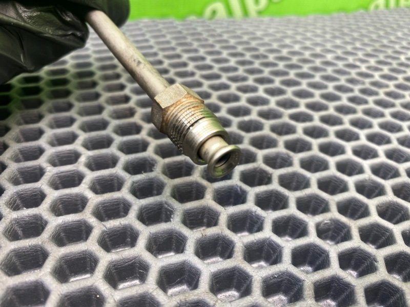 Трубка топливная, 1000 рублей, Калининград