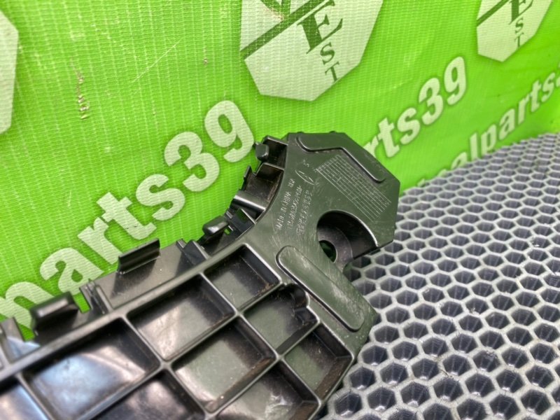 Кронштейн бампера, 600 рублей, Калининград