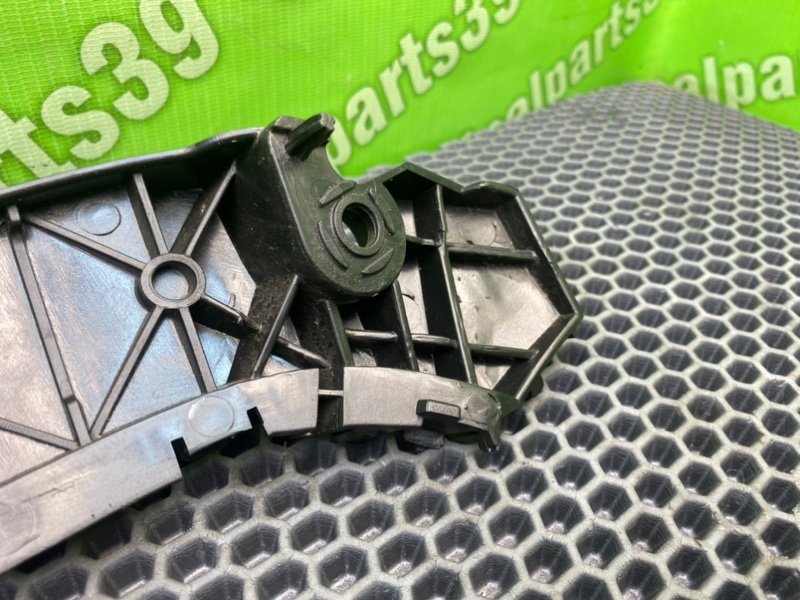 Кронштейн бампера, 600 рублей, Калининград