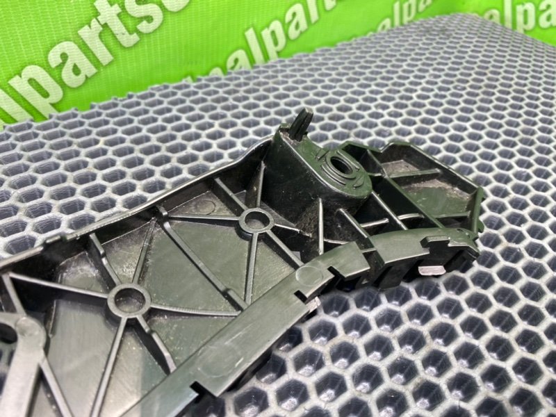 Кронштейн бампера, 600 рублей, Калининград