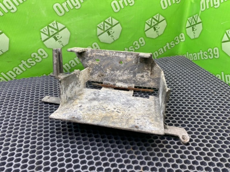 Кронштейн, 2600 рублей, Калининград