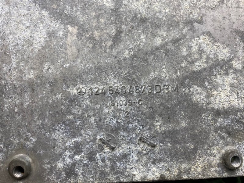 Кронштейн, 2600 рублей, Калининград