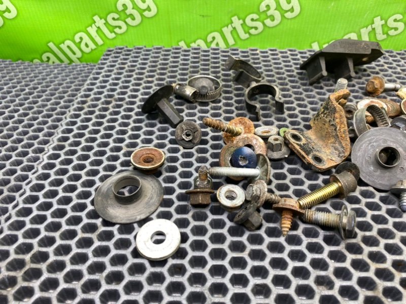 Болты, 1700 рублей, Калининград