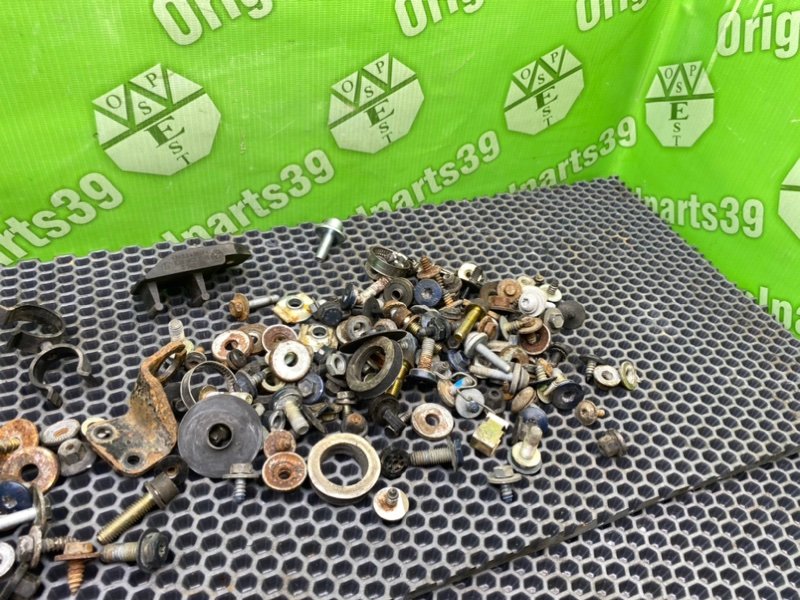 Болты, 1700 рублей, Калининград