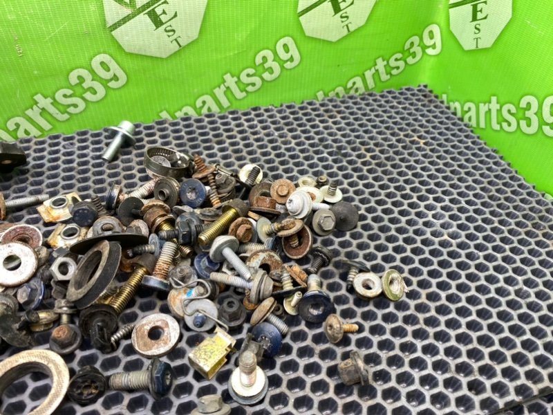 Болты, 1700 рублей, Калининград