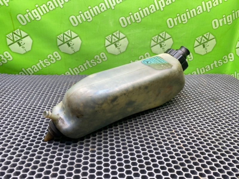 Бачок гидравлической подвески, 1000 рублей, Калининград