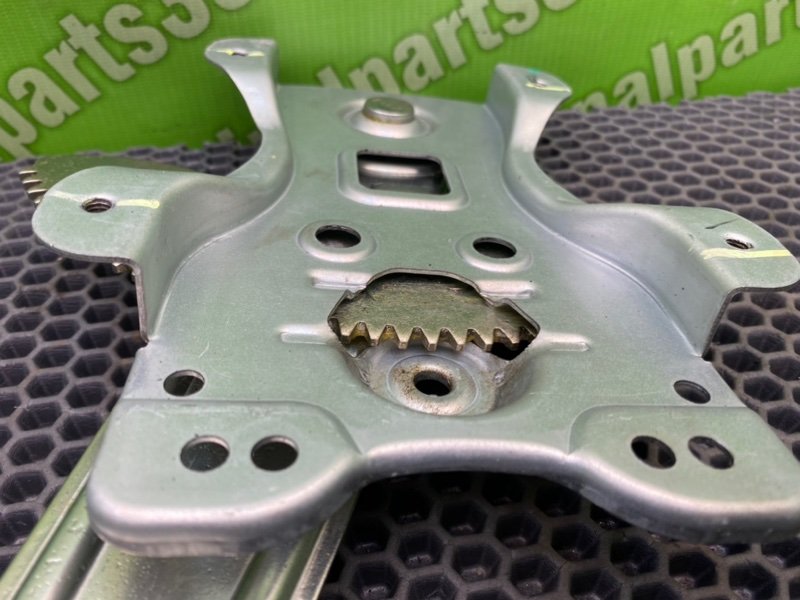 Стеклоподъемник, 4100 рублей, Калининград