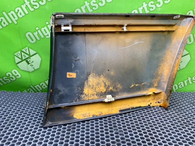 Молдинг крыла, 1500 рублей, Калининград