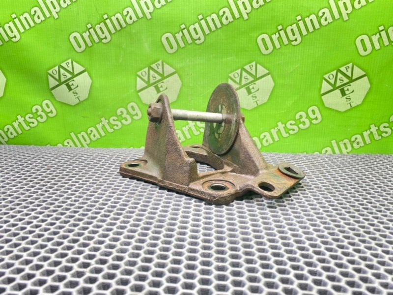 Кронштейн балки, 700 рублей, Калининград