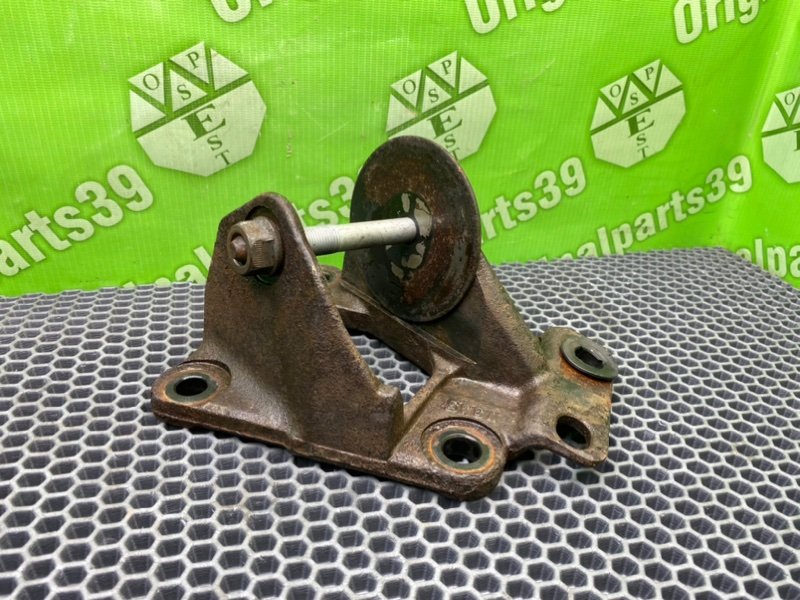 Кронштейн балки, 700 рублей, Калининград