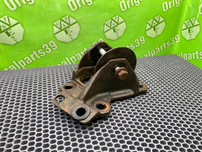 Кронштейн балки, 700 рублей, Калининград