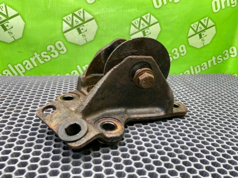 Кронштейн балки, 700 рублей, Калининград