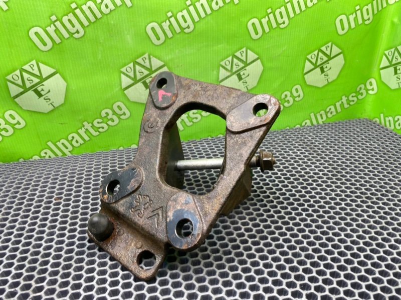 Кронштейн балки, 700 рублей, Калининград