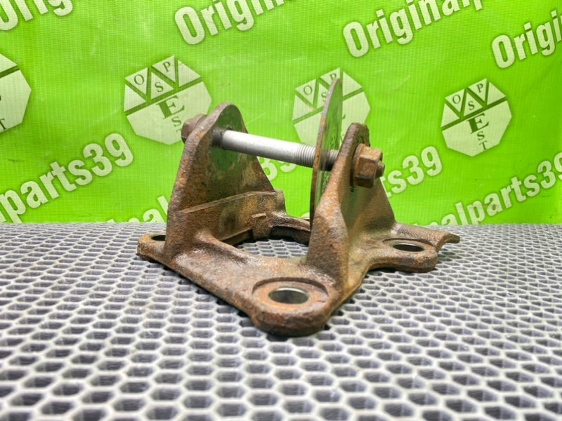 Кронштейн балки, 700 рублей, Калининград