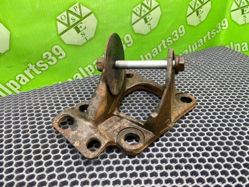 Кронштейн балки, 700 рублей, Калининград