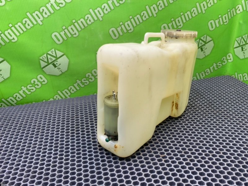 Бачок омывателя заднего стекла, 1600 рублей, Калининград