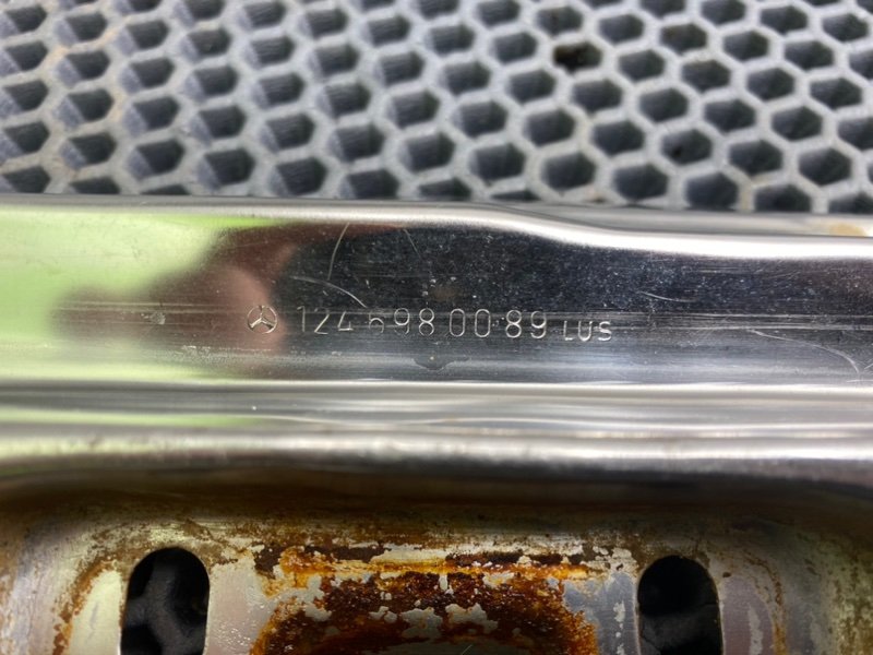 Накладка замка багажника, 1900 рублей, Калининград