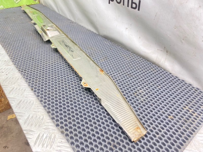 Накладка замка багажника, 1900 рублей, Калининград