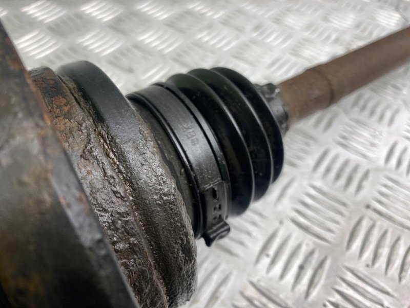 Полуось, 2200 рублей, Калининград