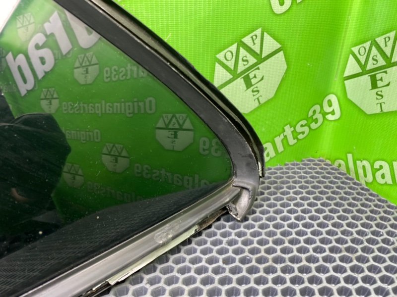 Форточка двери, 1000 рублей, Калининград