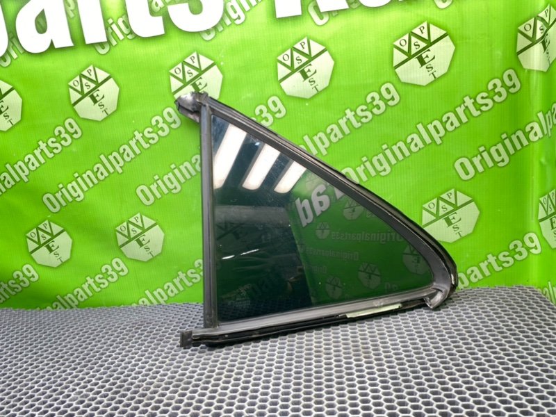 Форточка двери, 1000 рублей, Калининград