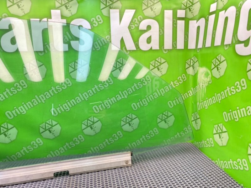 Стекло двери, 1000 рублей, Калининград