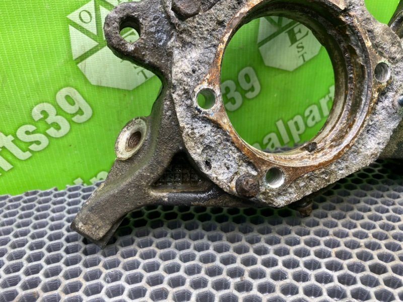 Поворотный кулак, 1900 рублей, Калининград