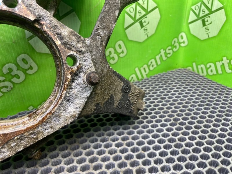 Поворотный кулак, 1900 рублей, Калининград