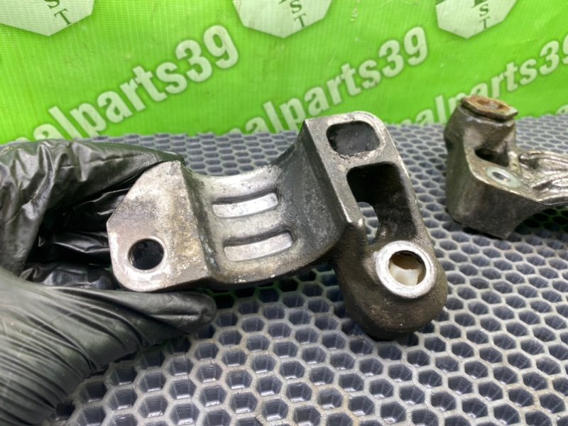 Скобы стабилизатора, 1000 рублей, Калининград