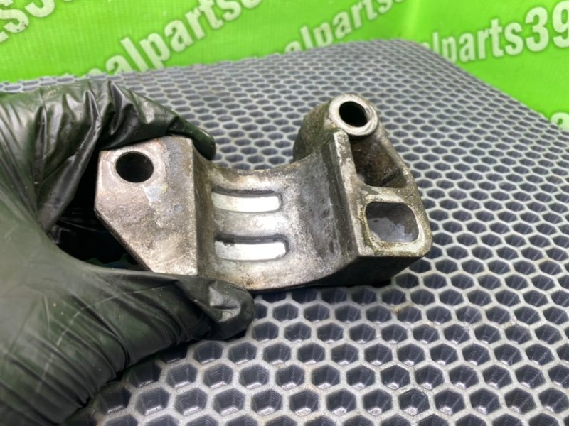 Скобы стабилизатора, 1000 рублей, Калининград