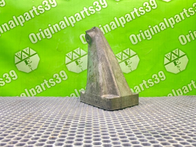 Кронштейн опоры двигателя, 1000 рублей, Калининград