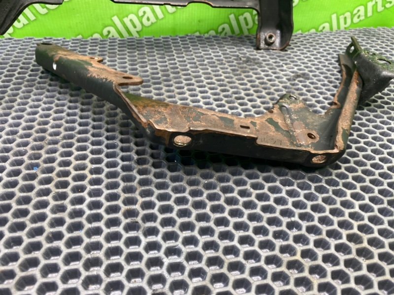 Кронштейны, 1200 рублей, Калининград