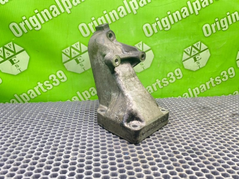 Кронштейн опоры двигателя, 1000 рублей, Калининград