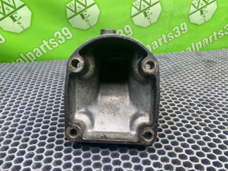 Кронштейн опоры двигателя, 1000 рублей, Калининград