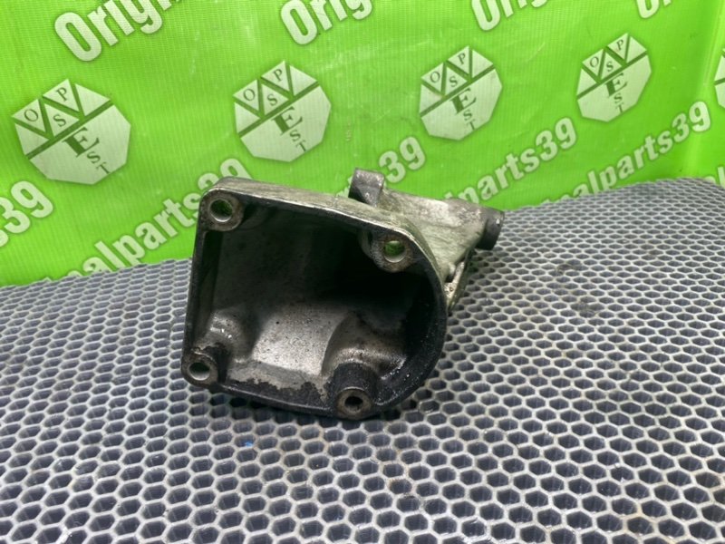 Кронштейн опоры двигателя, 1000 рублей, Калининград