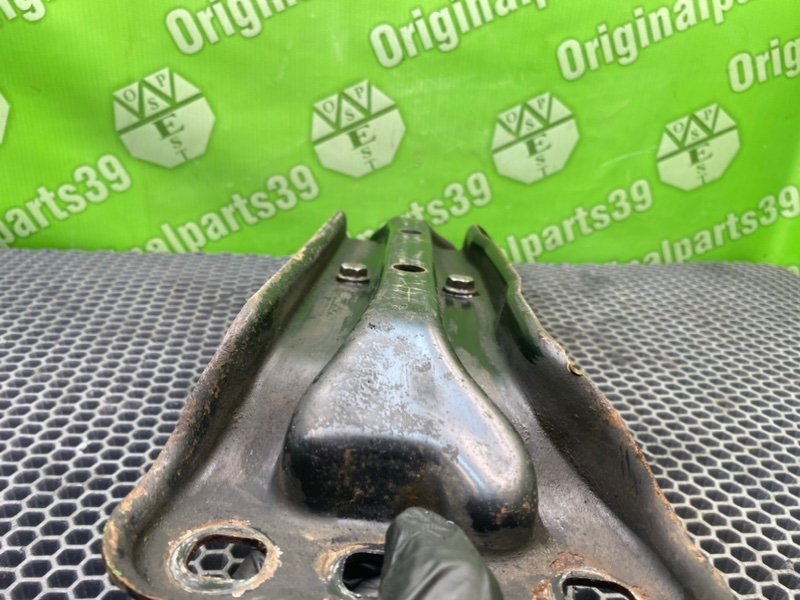 Траверса АКПП, 1300 рублей, Калининград