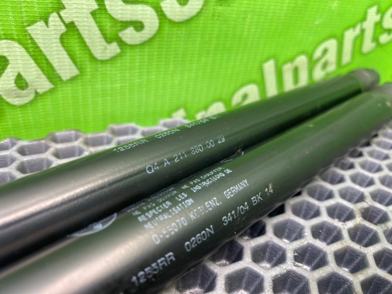 Амортизатор капота, 1400 рублей, Калининград