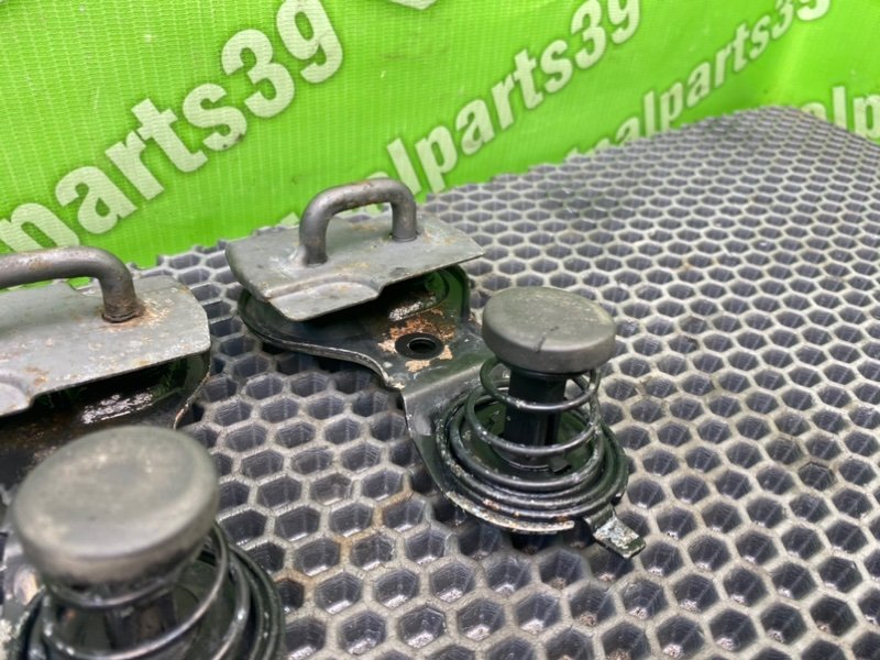 Отбойник капота, 1000 рублей, Калининград